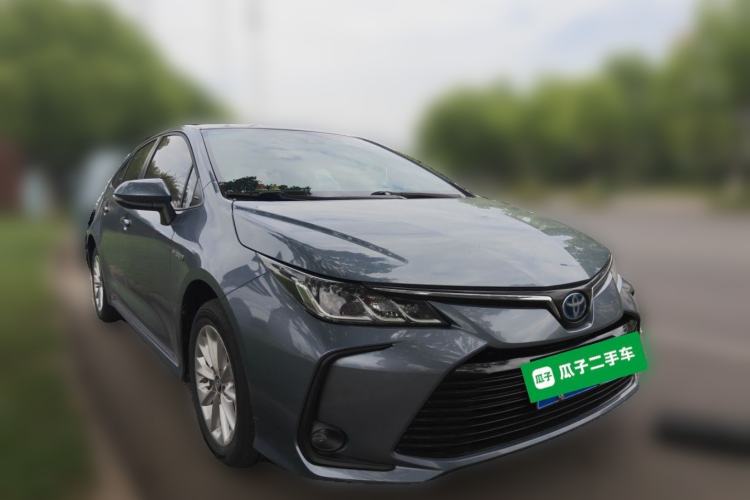 Used Toyota Corolla 2021 Dual-Motor 1.8L E-CVT Elite Edition Front Right 45 Deg