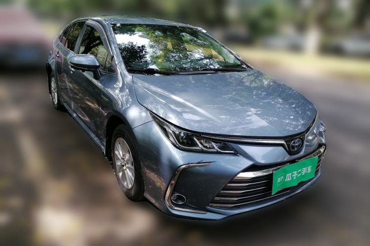 Used Toyota Corolla 2021 Dual-Engine 1.8L E-CVT Pioneer Edition Front Right 45 Deg