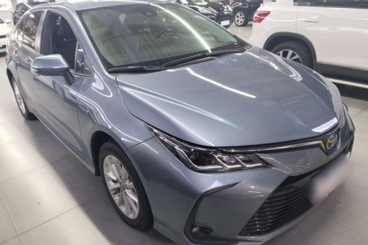 Used Toyota Corolla 2021 Dual-Motor 1.8L E-CVT Elite Edition Front Right 45 Deg