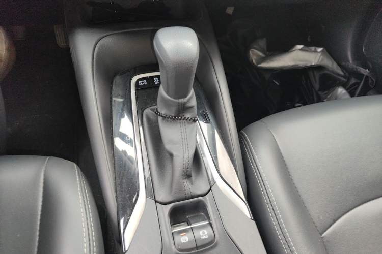 Used Toyota Corolla 2021 Dual-Engine 1.8L E-CVT Pioneer Edition Gear Lever