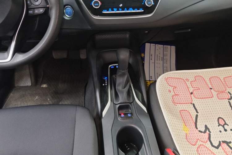 Used Toyota Corolla 2021 Dual-Motor 1.8L E-CVT Elite Edition Gear Lever