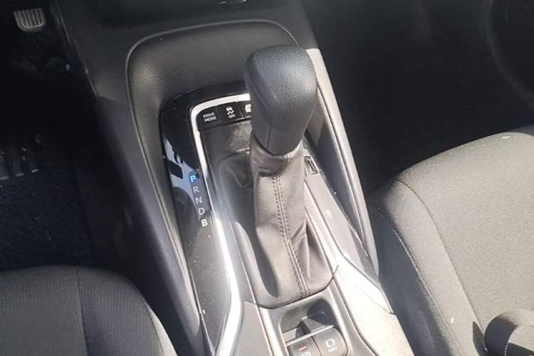 Used Toyota Corolla 2021 Dual-Motor 1.8L E-CVT Elite Edition Gear Lever