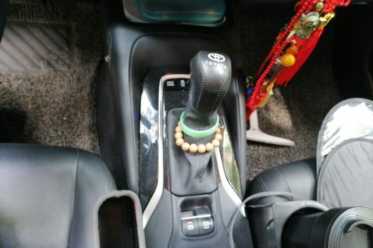 Used Toyota Corolla 2021 Dual-Engine 1.8L E-CVT Pioneer Edition Gear Lever