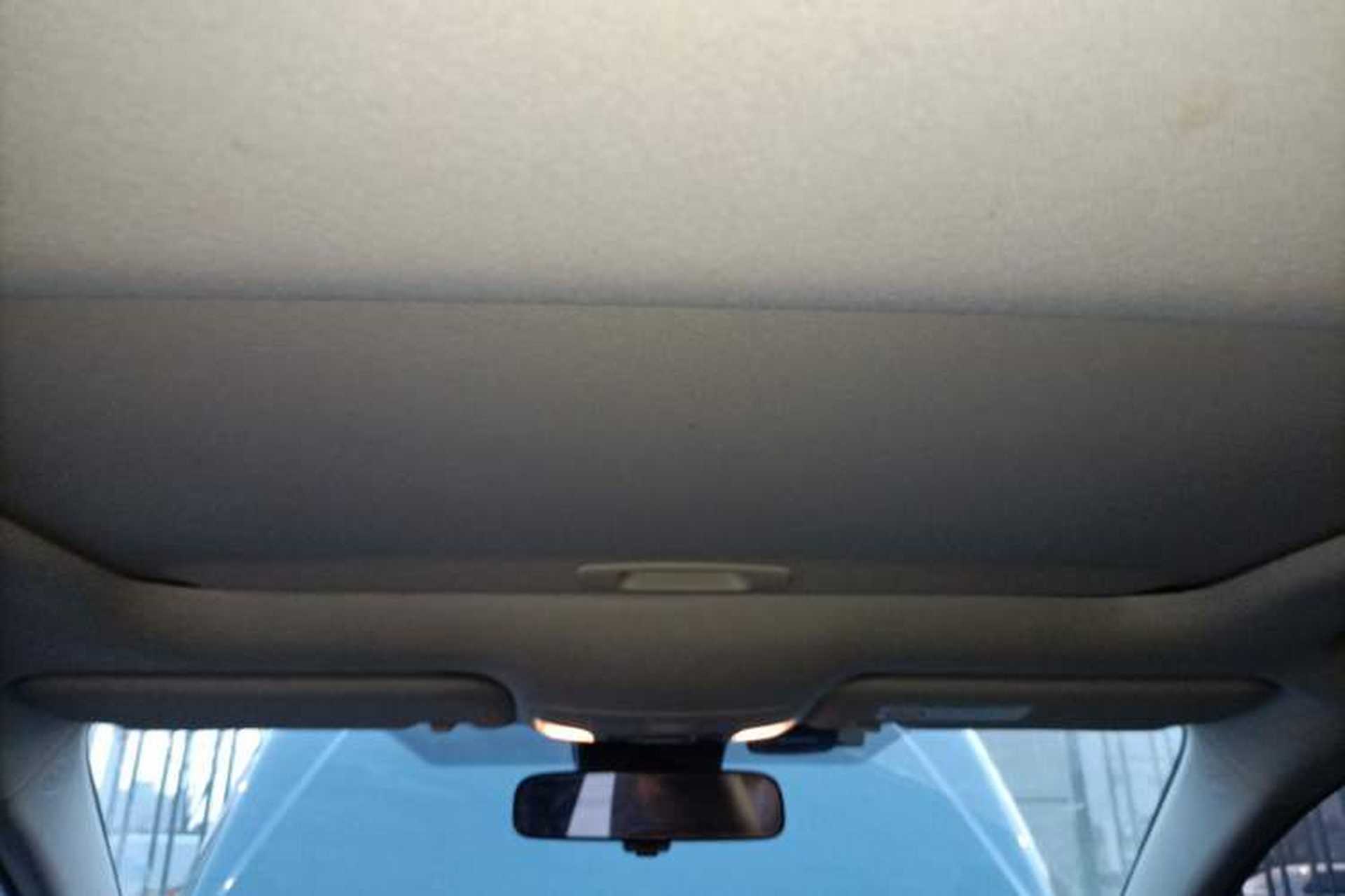 Used Toyota Corolla 2021 Dual-Motor 1.8L E-CVT Elite Edition Headliner