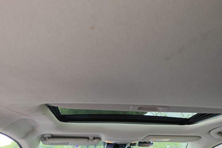Used Toyota Corolla 2021 Dual-Motor 1.8L E-CVT Elite Edition Headliner