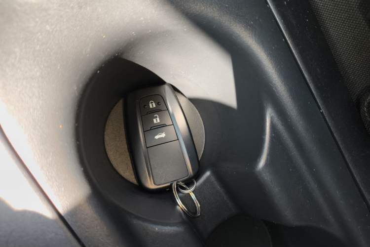 Used Toyota Corolla 2021 Dual-Motor 1.8L E-CVT Elite Edition Interior 1