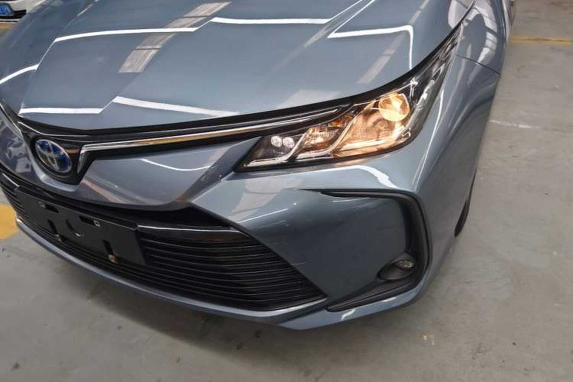 Used Toyota Corolla 2021 Dual-Motor 1.8L E-CVT Elite Edition Left Front Headlight