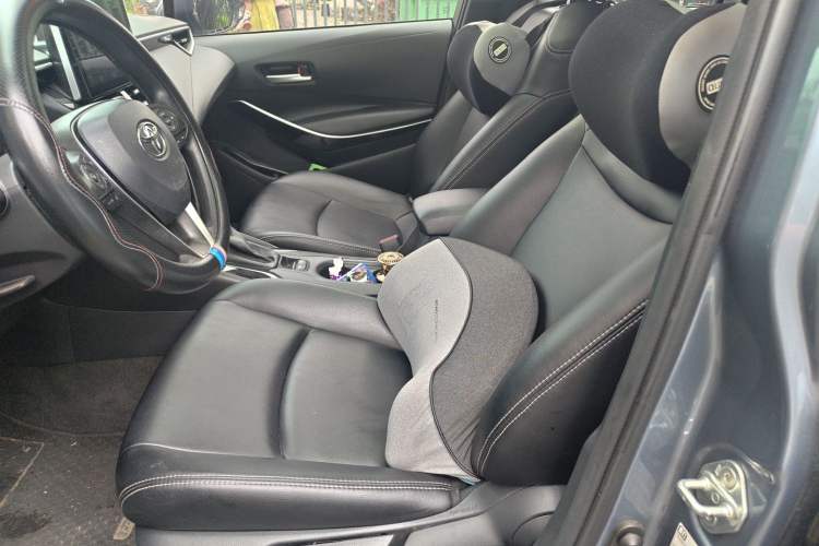 Used Toyota Corolla 2021 Dual-Motor 1.8L E-CVT Elite Edition Left Front Seat