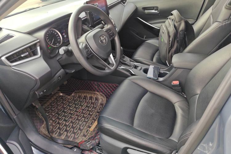 Used Toyota Corolla 2021 Dual-Motor 1.8L E-CVT Elite Edition Left Front Seat