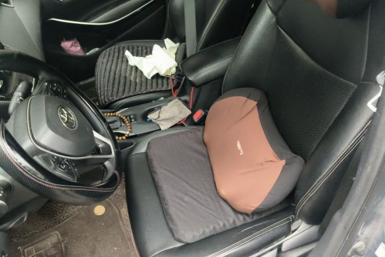 Used Toyota Corolla 2021 Dual-Motor 1.8L E-CVT Elite Edition Left Front Seat