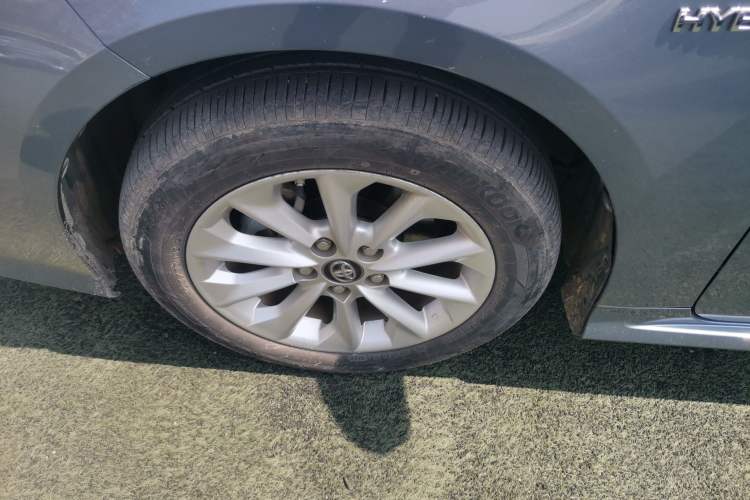 Used Toyota Corolla 2021 Dual-Motor 1.8L E-CVT Elite Edition Left Front Wheel Hub