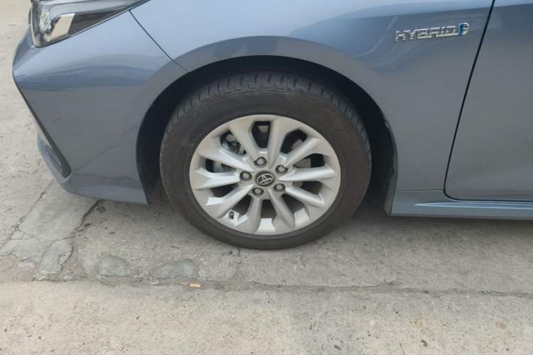 Used Toyota Corolla 2021 Dual-Motor 1.8L E-CVT Elite Edition Left Front Wheel Hub