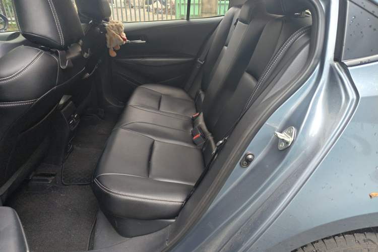 Used Toyota Corolla 2021 Dual-Motor 1.8L E-CVT Elite Edition Left Rear Seat