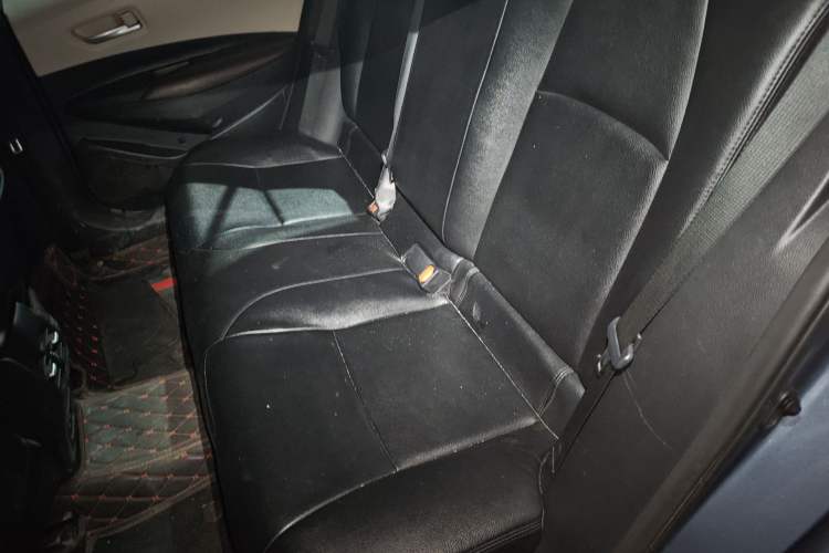 Used Toyota Corolla 2021 Dual-Motor 1.8L E-CVT Elite Edition Left Rear Seat
