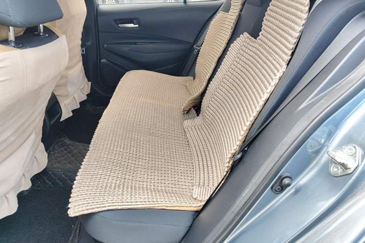 Used Toyota Corolla 2021 Dual-Engine 1.8L E-CVT Pioneer Edition Left Rear Seat