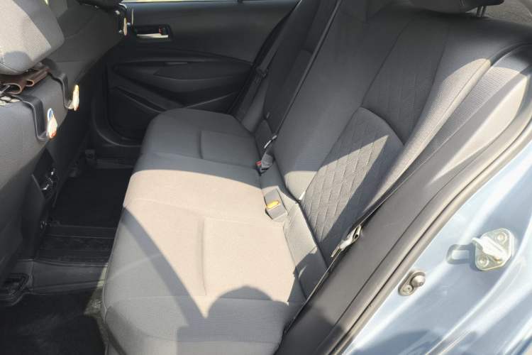 Used Toyota Corolla 2021 Dual-Motor 1.8L E-CVT Elite Edition Left Rear Seat