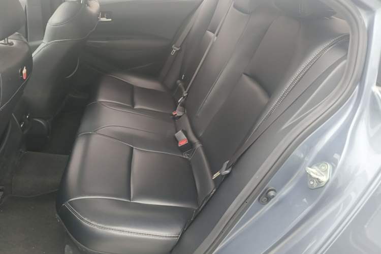 Used Toyota Corolla 2021 Dual-Motor 1.8L E-CVT Elite Edition Left Rear Seat