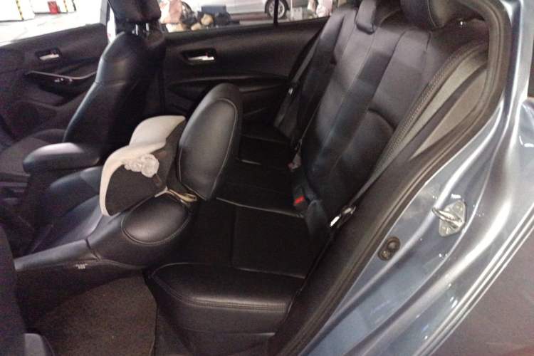 Used Toyota Corolla 2021 Dual-Motor 1.8L E-CVT Elite Edition Left Rear Seat