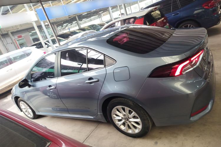 Used Toyota Corolla 2021 Dual-Motor 1.8L E-CVT Elite Edition Left Side