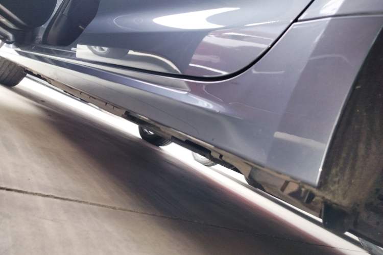 Used Toyota Corolla 2021 Dual-Motor 1.8L E-CVT Elite Edition Left Side Sill