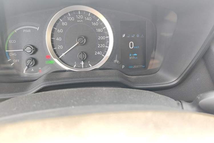 Used Toyota Corolla 2021 Dual-Engine 1.8L E-CVT Pioneer Edition Odometer Close Up