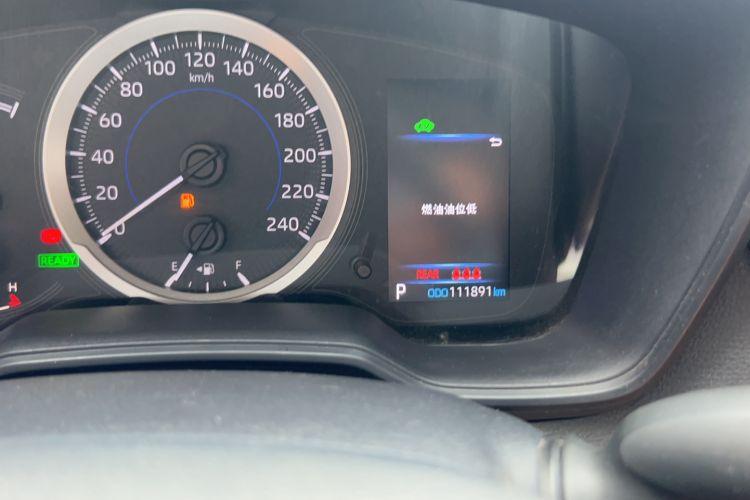 Used Toyota Corolla 2021 Dual-Engine 1.8L E-CVT Pioneer Edition Odometer Close Up