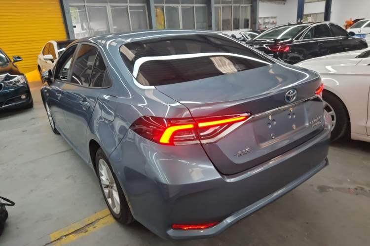 Used Toyota Corolla 2021 Dual-Motor 1.8L E-CVT Elite Edition Rear Left 45 Deg