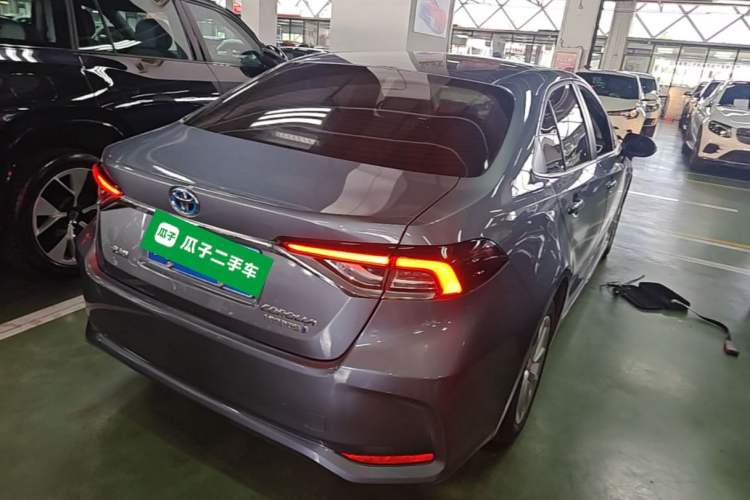 Used Toyota Corolla 2021 Dual-Motor 1.8L E-CVT Elite Edition Rear Right 45 Deg
