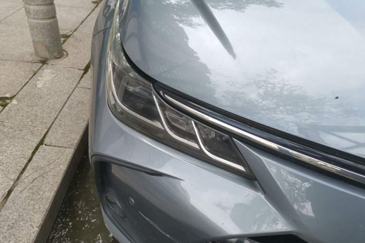 Used Toyota Corolla 2021 Dual-Motor 1.8L E-CVT Elite Edition Right Front Headlight