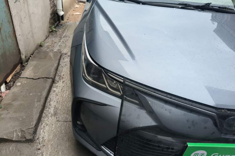 Used Toyota Corolla 2021 Dual-Motor 1.8L E-CVT Elite Edition Right Front Headlight