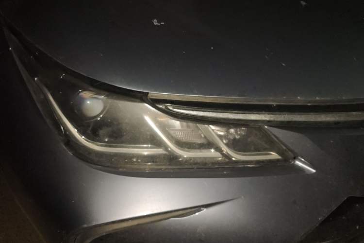 Used Toyota Corolla 2021 Dual-Motor 1.8L E-CVT Elite Edition Right Front Headlight