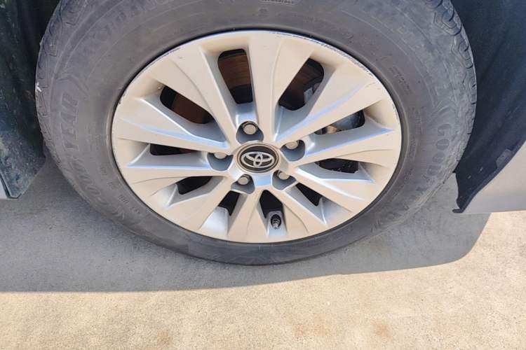 Used Toyota Corolla 2021 Dual-Engine 1.8L E-CVT Pioneer Edition Right Front Wheel Hub