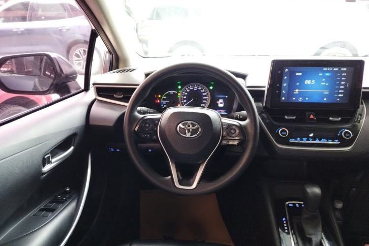 Used Toyota Corolla 2021 Dual-Motor 1.8L E-CVT Elite Edition Steering Wheel