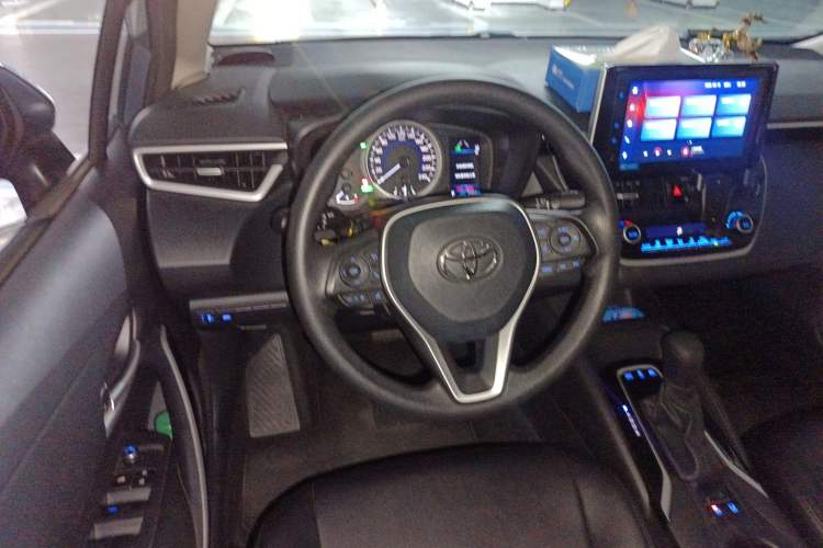 Used Toyota Corolla 2021 Dual-Motor 1.8L E-CVT Elite Edition Steering Wheel