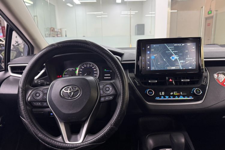 Used Toyota Corolla 2021 Dual-Motor 1.8L E-CVT Elite Edition Steering Wheel