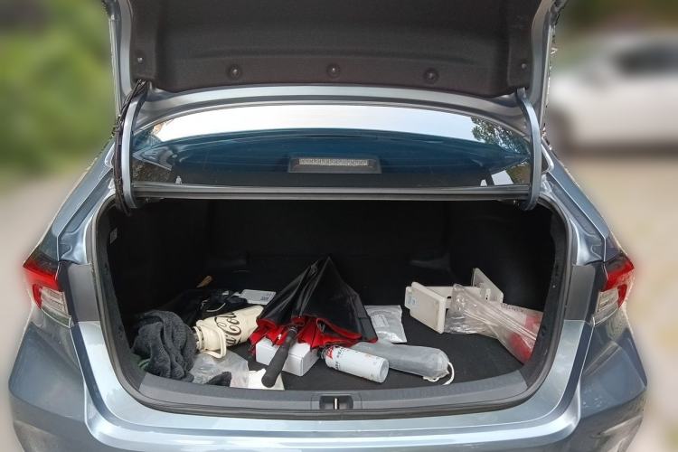 Used Toyota Corolla 2021 Dual-Motor 1.8L E-CVT Elite Edition Trunk