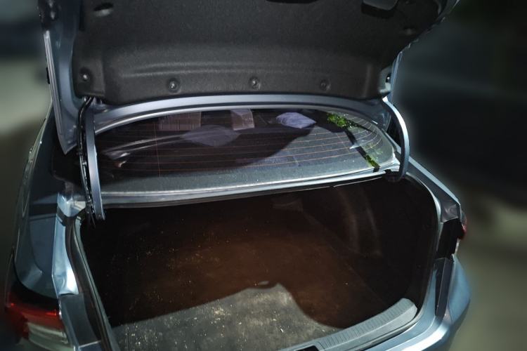 Used Toyota Corolla 2021 Dual-Motor 1.8L E-CVT Elite Edition Trunk