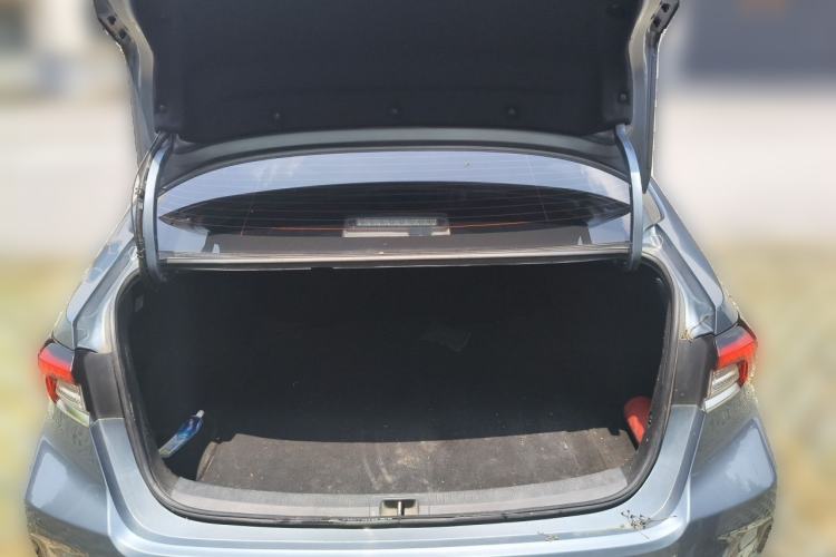 Used Toyota Corolla 2021 Dual-Motor 1.8L E-CVT Elite Edition Trunk