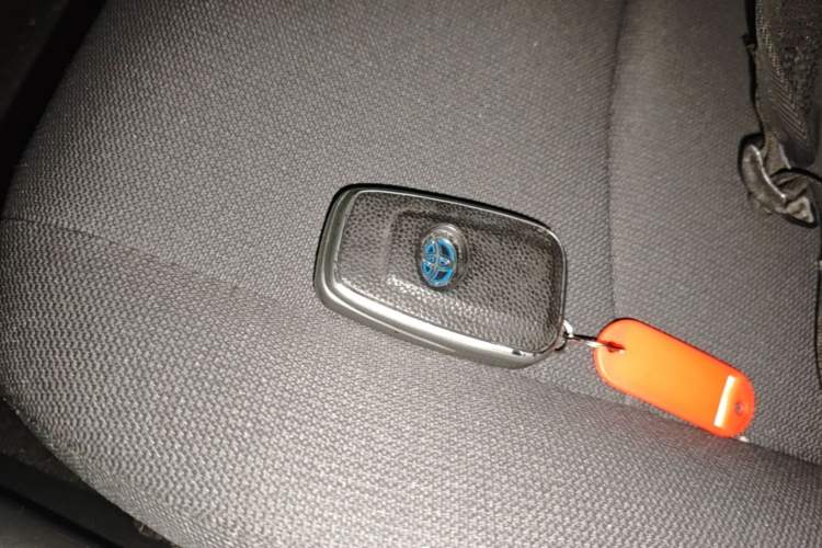 Used Toyota Corolla 2021 Dual-Motor 1.8L E-CVT Elite Edition Vehicle Key