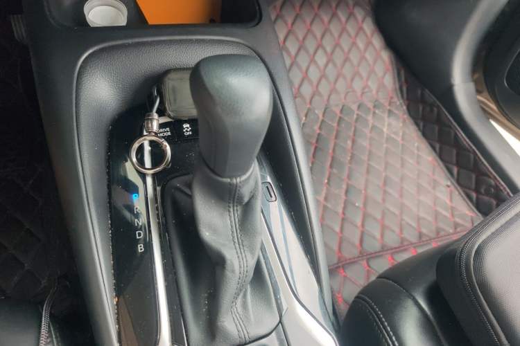 Used Toyota Corolla 2021 Dual-Motor 1.8L E-CVT Elite Edition Gear Lever