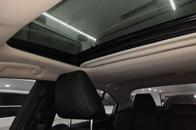 Used Toyota Corolla 2021 1.2T S-CVT Elite PLUS Edition Headliner