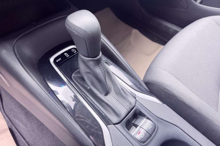 Used Toyota Corolla 2021 1.2T S-CVT Pioneer Edition Interior 8