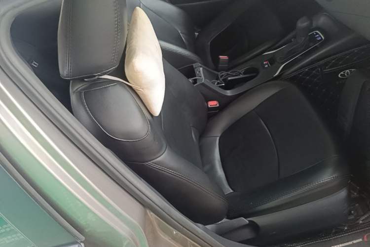 Used Toyota Corolla 2021 1.2T S-CVT Pioneer Edition Right Front Seat