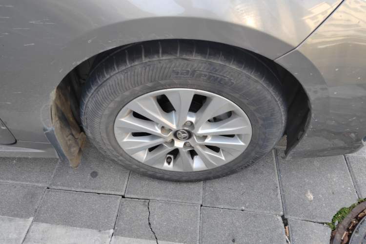 Used Toyota Corolla 2021 TNGA 1.5L CVT Elite Edition Right Front Wheel Hub