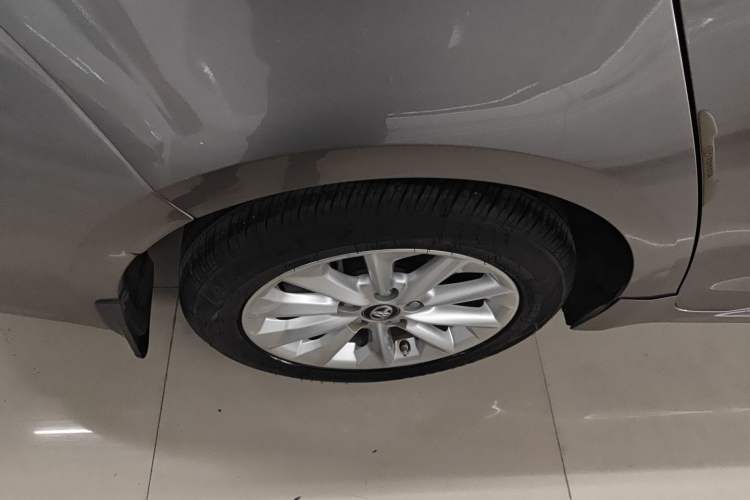 Used Toyota Corolla 2021 1.2T S-CVT Elite PLUS Edition Right Rear Wheel Hub