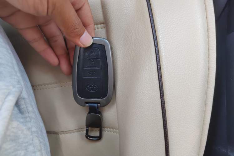 Used Toyota Corolla 2021 TNGA 1.5L CVT Elite Edition Vehicle Key