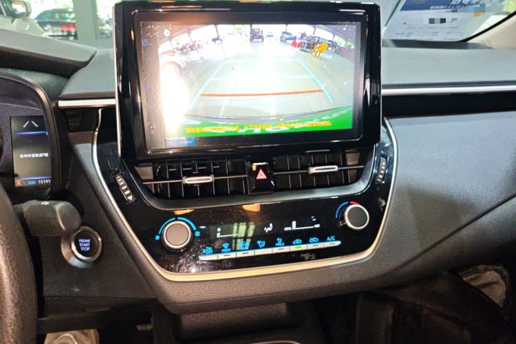 Used Toyota Corolla 2021 TNGA 1.5L CVT Elite Edition Audio And AC Panel