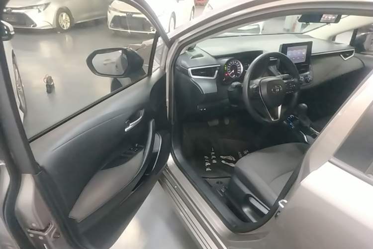 Used Toyota Corolla 2021 1.2T S-CVT Pioneer Edition Driver Seat