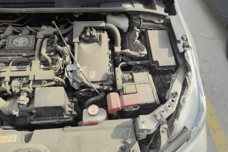 Used Toyota Corolla 2021 Dual-Motor 1.8L E-CVT Elite Edition Engine Bay Left