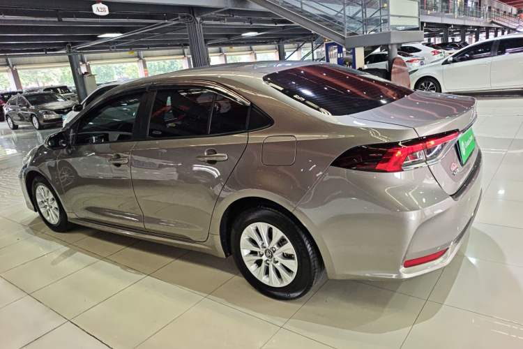 Used Toyota Corolla 2021 TNGA 1.5L CVT Elite Edition Exterior 3
